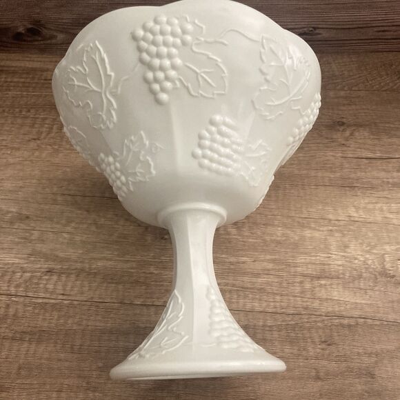Vintage Grape Milk Glass Large Tall Compote Bowl 8" Imperial Glass Scallop - Picture 7 of 12